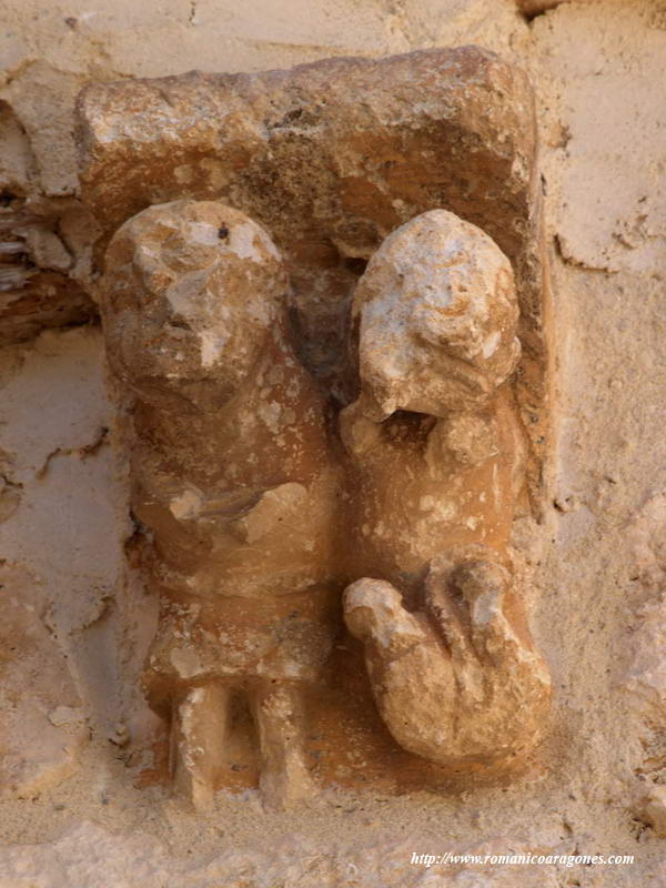 CAPITEL DE LA CABECERA PRIMITIVA